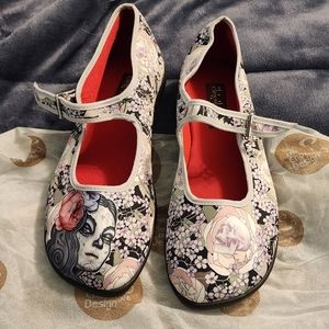 Hot Chocolate Design White & Lavender Flor La Muerte Mary Janes-Rare!!